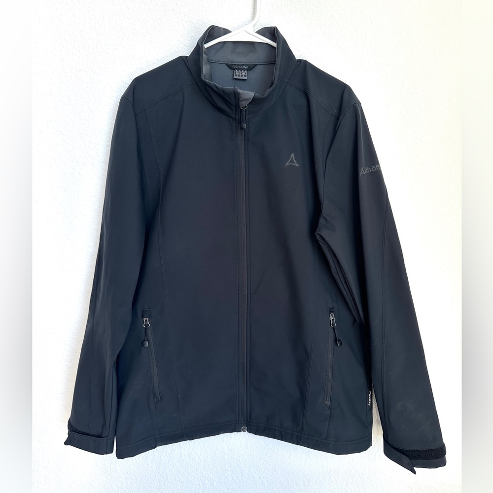 Schöffel Men’s soft-shell jacket full zip size Large black‎